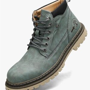 Men's size 8 Greenish Leather Boots